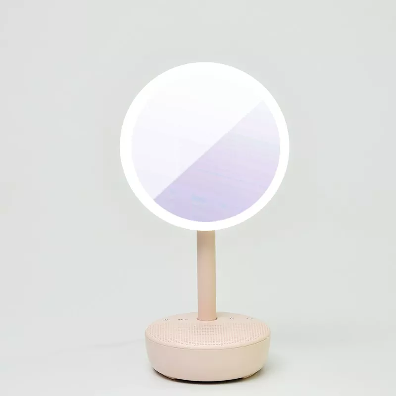 Veidrodis su šviesos diodu